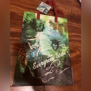 Trader Joe’s NWT Washington Evergreen State reusable mystery bag